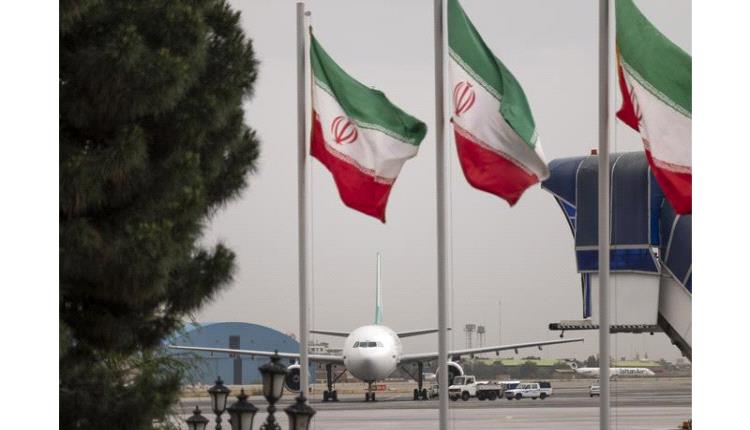 إيران تغلق مجالها الجوي جزئيا أمام الرحلات الدولية