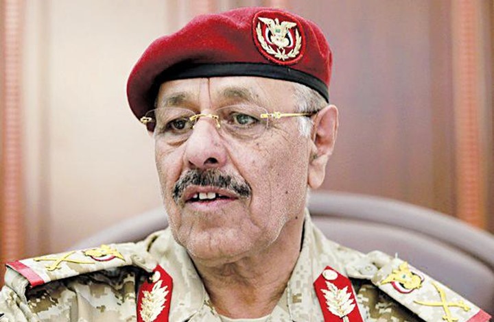 محاولات مستميتة لإخفاء الترتيبات الخاصة لفرار الجنرال علي محسن الأحمر إلى صنعاء