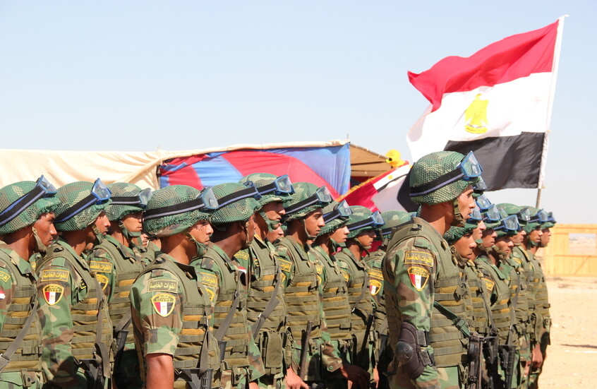 دقت ساعة الصفر.. وزير الدفاع المصري يوجه برفع جاهزية الجيش لأعلى مستويات الجاهزية القتالية