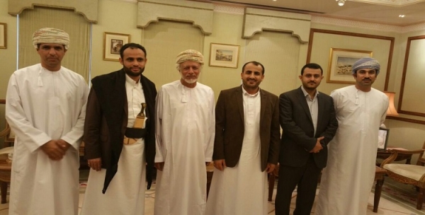 وفد عماني رفيع يصل صنعاء رفقة قيادات حوثية