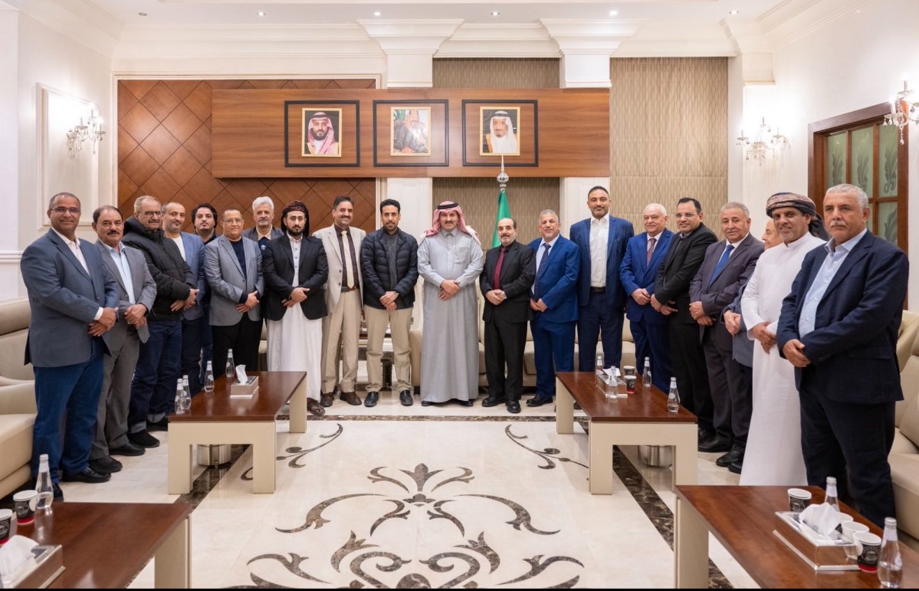 صحيفة أمريكية تكشف مصير مفزع لوفد الانتقالي الموجود في الرياض