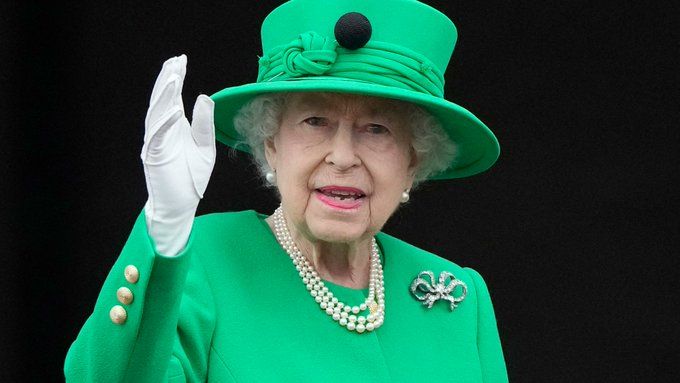 رسميا الإعلان عن وفاة ملكة بريطانيا إليزابيث الثانية