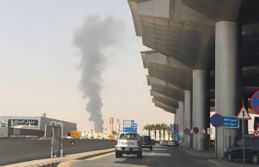 السعودية تغلق مطار الرياض عقب هجوم حوثي جديد تسبب في أضرار كبيرة