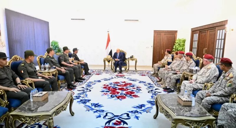 مصادر مطلعة تكشف عن أسباب زيارة الوفد العسكري المصري للعاصمة عدن تفاصيل جديدة