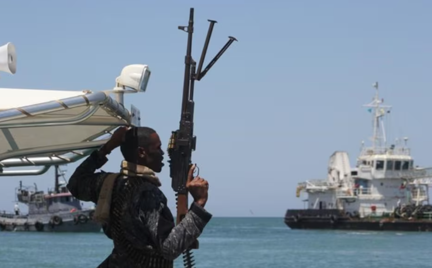 مقابل 5 ملايين دولار.. قراصنة صوماليون يفرجون عن سفينة مختطفة 