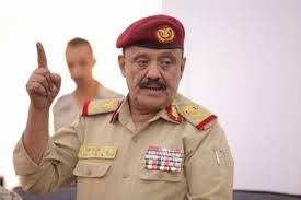 مسلحون يهاجمون منزل قائد عسكري كبير في عدن وأنباء عن سقوط قتلى وجرحى