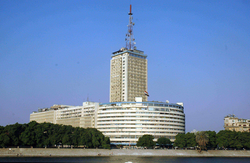 انتقادات واسعة عقب قرار تغيير أسم قناة النيل الفضائية.. والمسلماني يتراجع