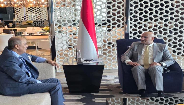 نائب الرئيس يلتقي برئيس الحكومة بن بريك