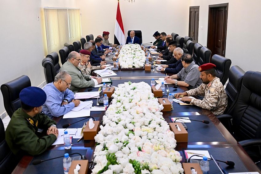العليمي وقادة مكافحة الإرهاب والأمن القومي والاستخبارات العسكرية يناقشون هذا الأمر الهام والخطير..!!