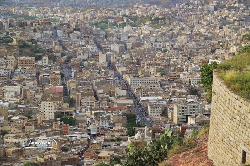 ليلة القضاء على الشراعبة.. القبض على المتهم بمحاولة اغتيال رئيس جامعة تعز