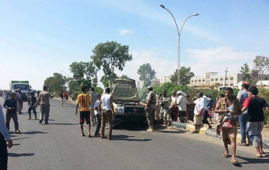 تفجير عنيف يستهدف قيادي عسكري كبير في العاصمة عدن