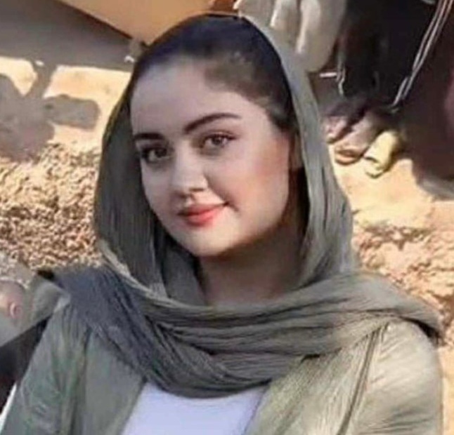 شاب يقتل أبنة عمه دكتورة الجامعة لرفضها الزواج به (صورة الدكتورة)