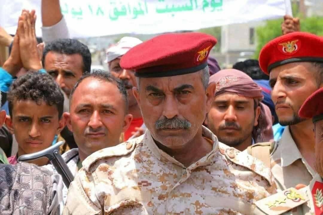 قائد عسكري يكشف عن الخلل الأمني في تعز 