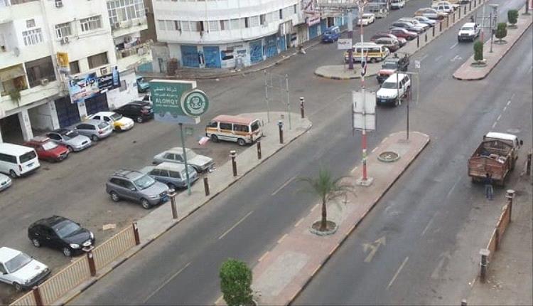 عاجل.. العثور على جثة مسؤول أمني مقتولًا في سيارته وسط العاصمة